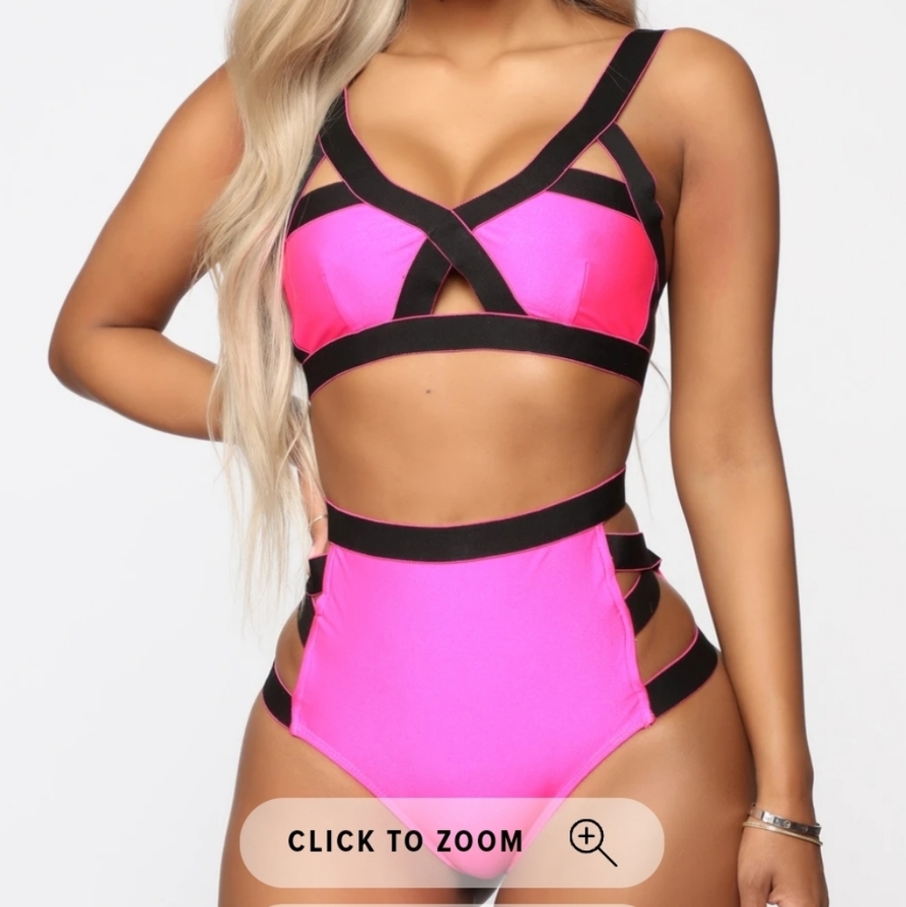 Fashion Nova 2 peice bathing suit